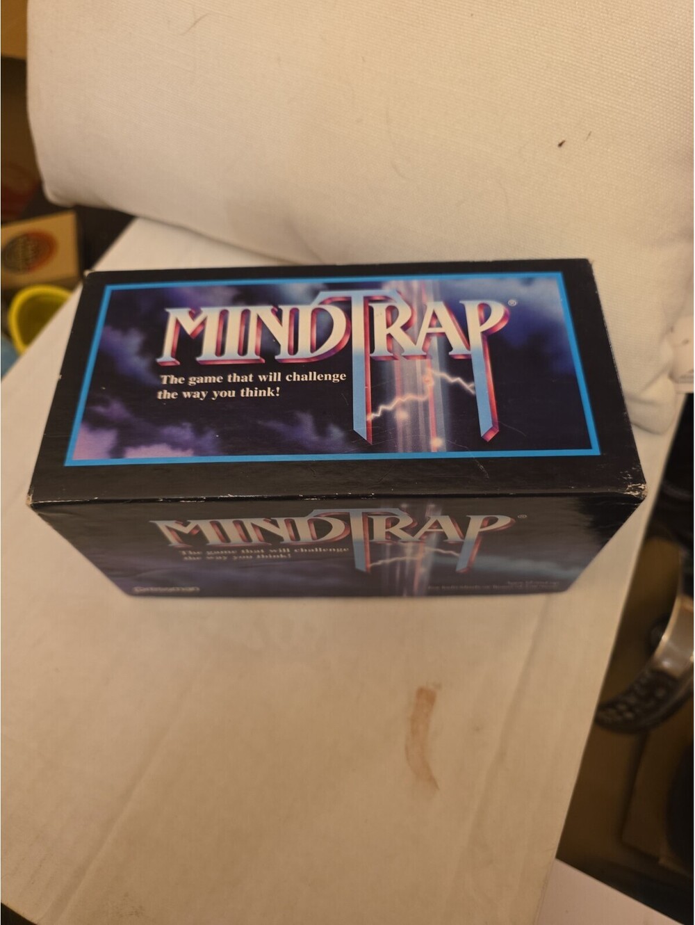 Complete MindTrap Card Game By Pressman 1996